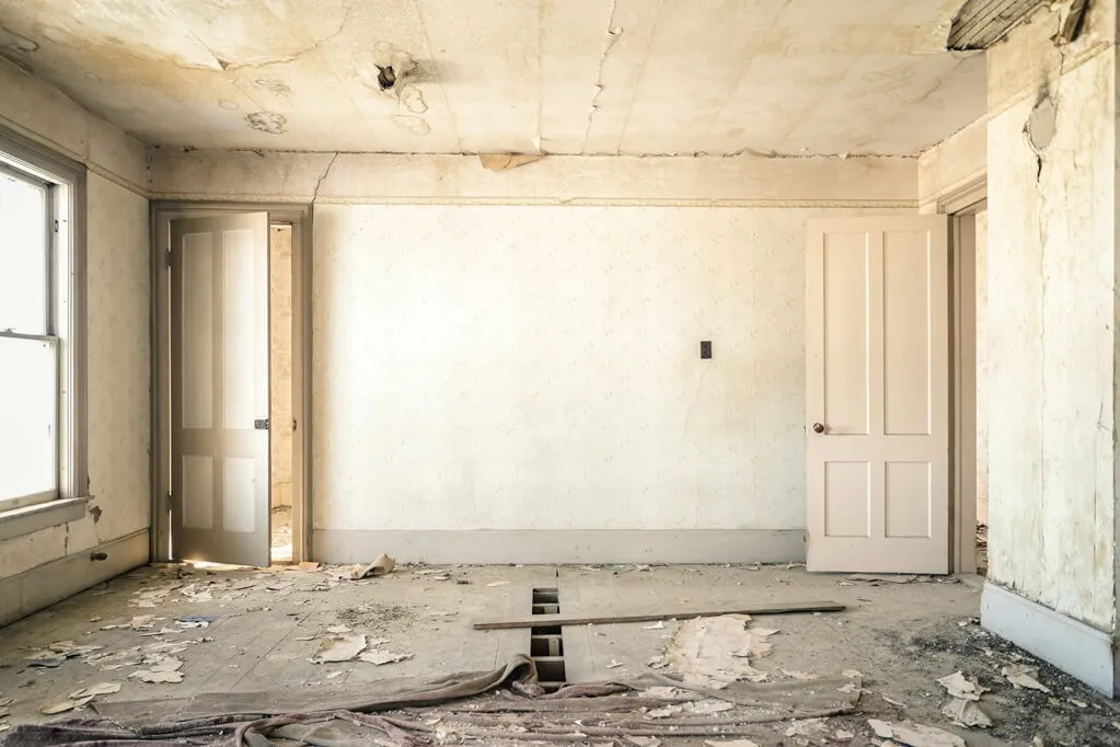 Outdated Classic Living Room