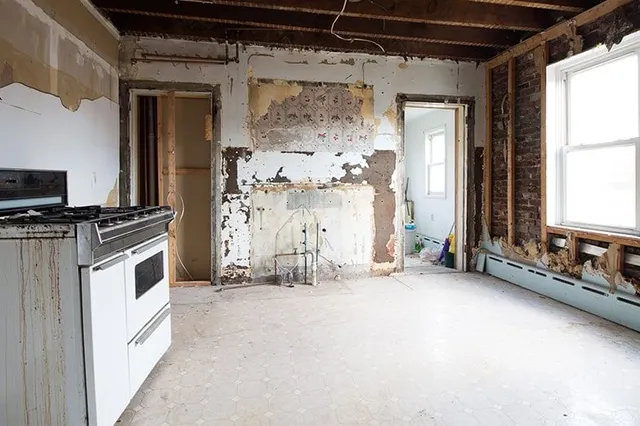 Example 3 – A fresh renovation for a dated kitchen - Original photo